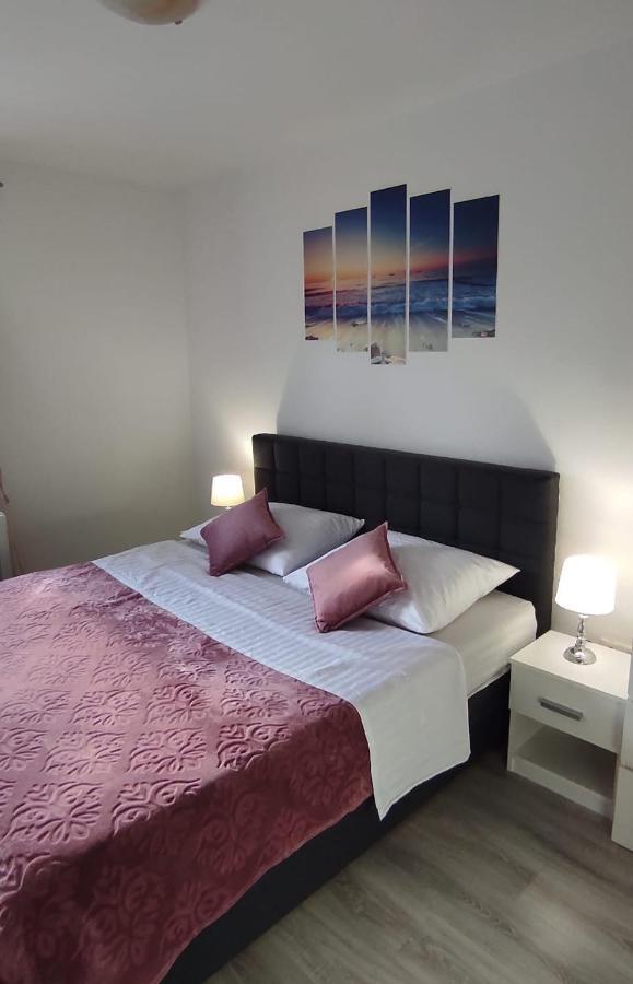 Apartman K&S Kastela Exterior photo